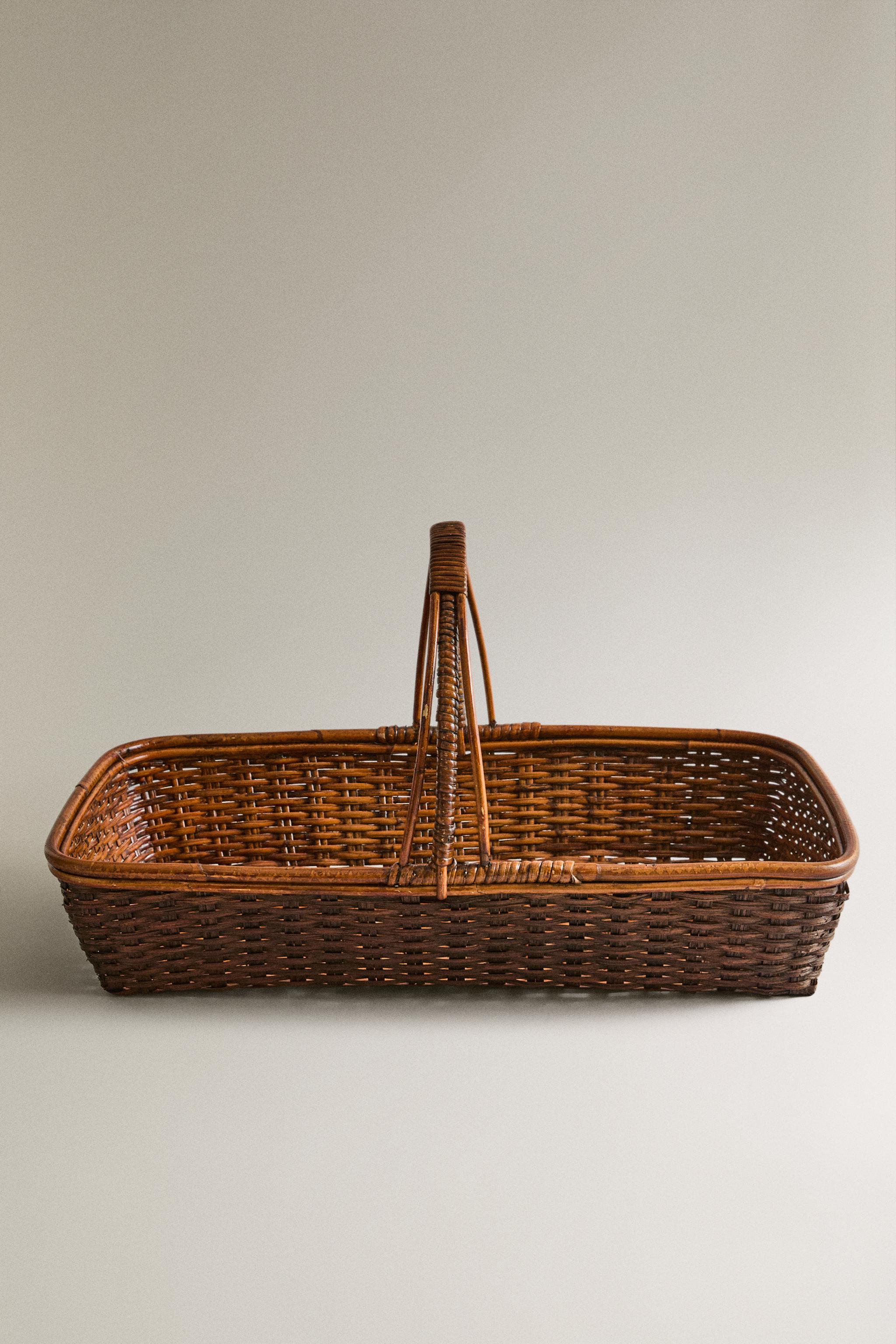 RECTANGULAR RATTAN BASKET